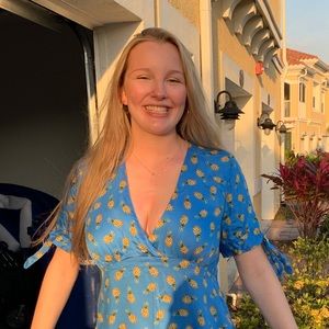 Meet your Posher, Maeve